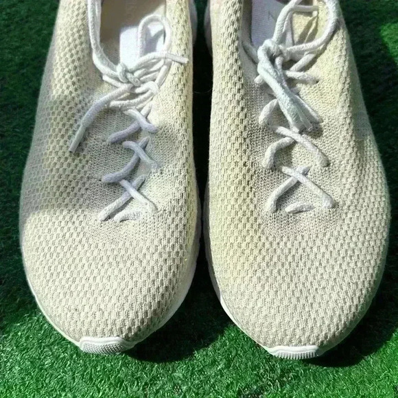 Nisolo - Picture 3 of 8